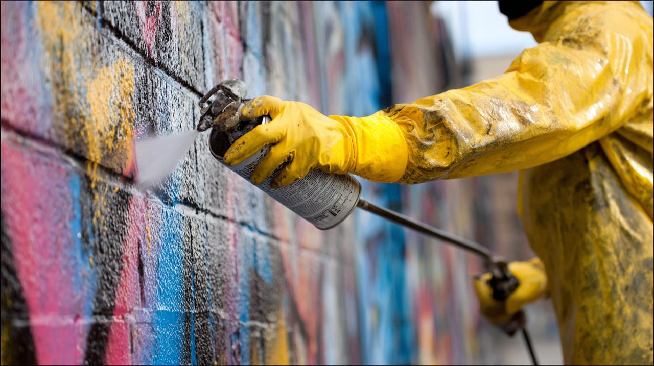 Effektiv graffiti rens - guide til renere overflader